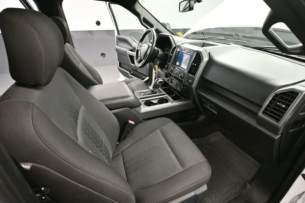 Used 2020 White Ford XLT image 50