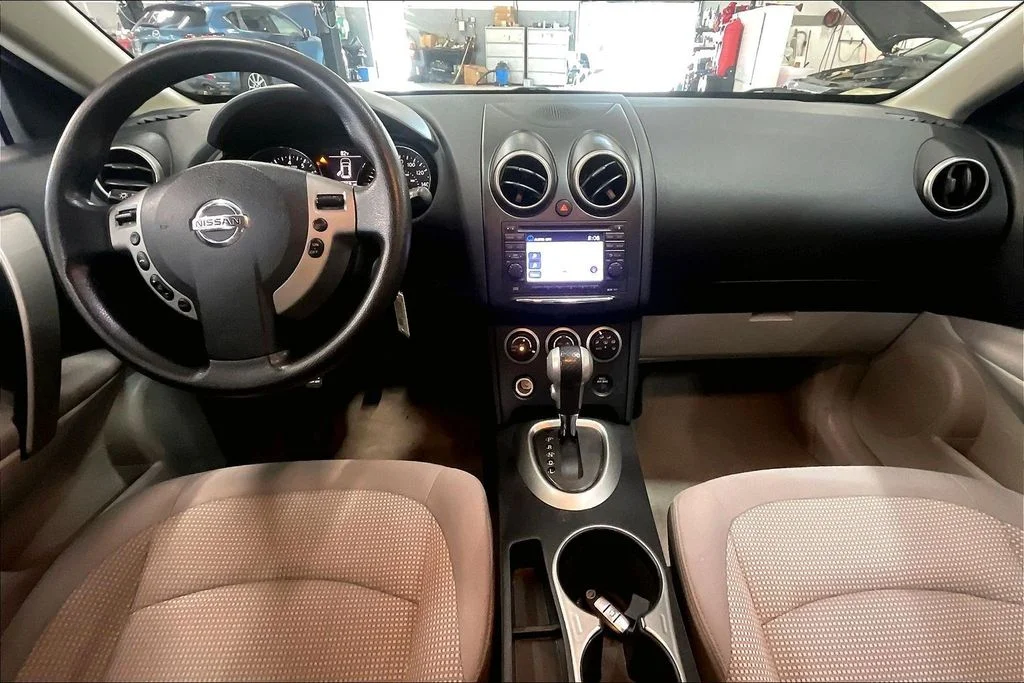 Used 2011 Black Nissan SV image 15