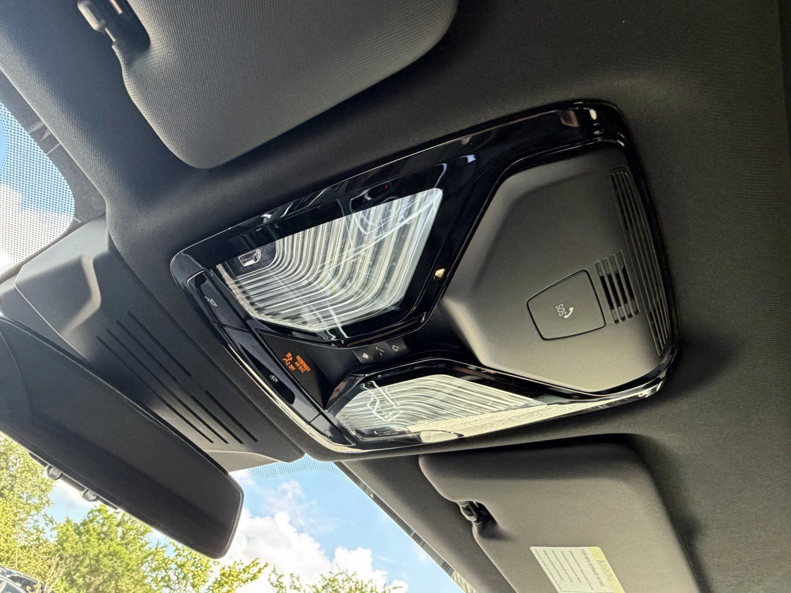 New 2026 Black Sapphire Metallic BMW xDrive40i image 38