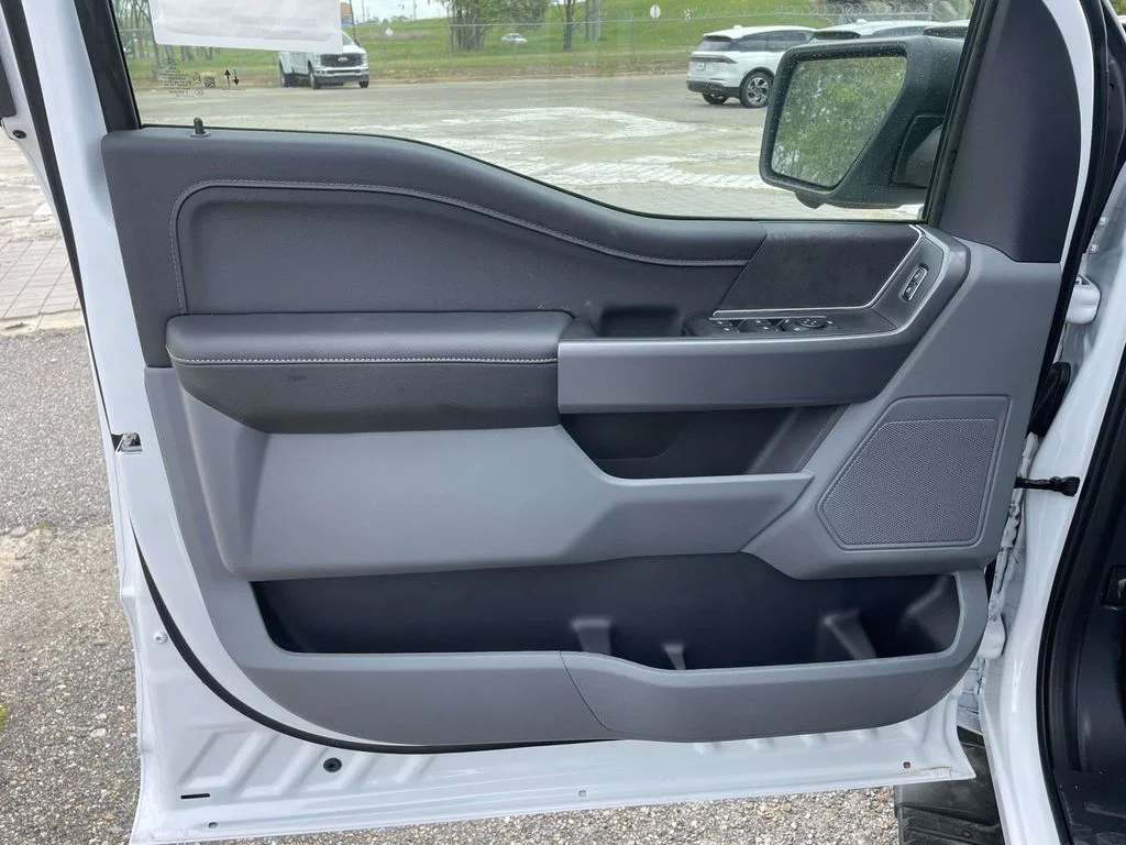 New 2026 White Ford XLT image 15