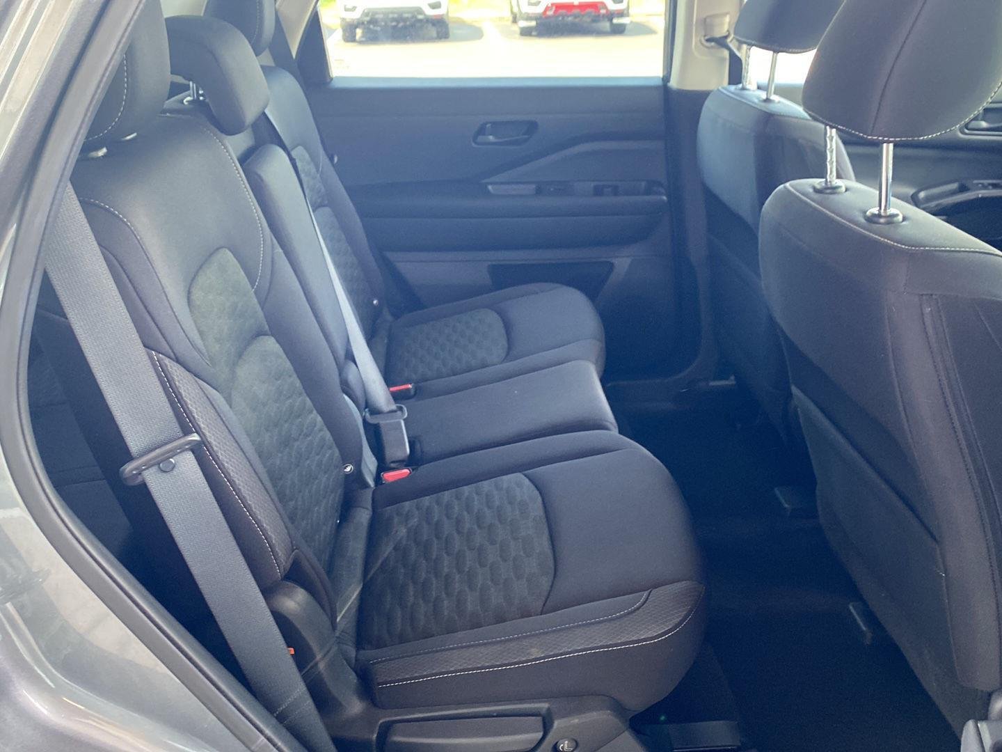 Certified Used 2023 Gun Metallic Nissan SV image 27