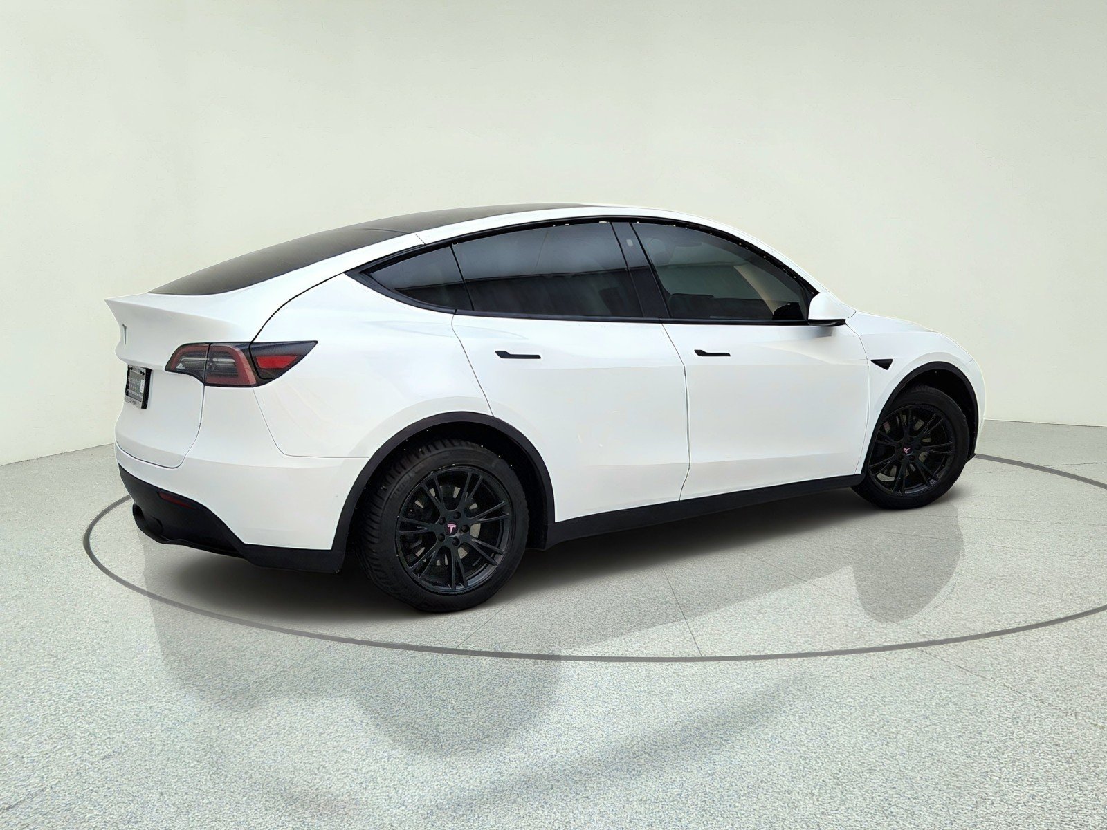 Used 2021 WHITE Tesla Long Range image 8