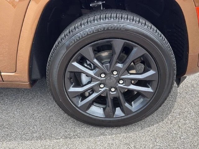 New 2026 Brown Jeep Limited Reserve image 12