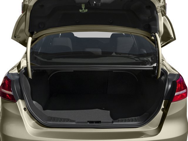 Used 2016 Shadow Black Ford SE image 12