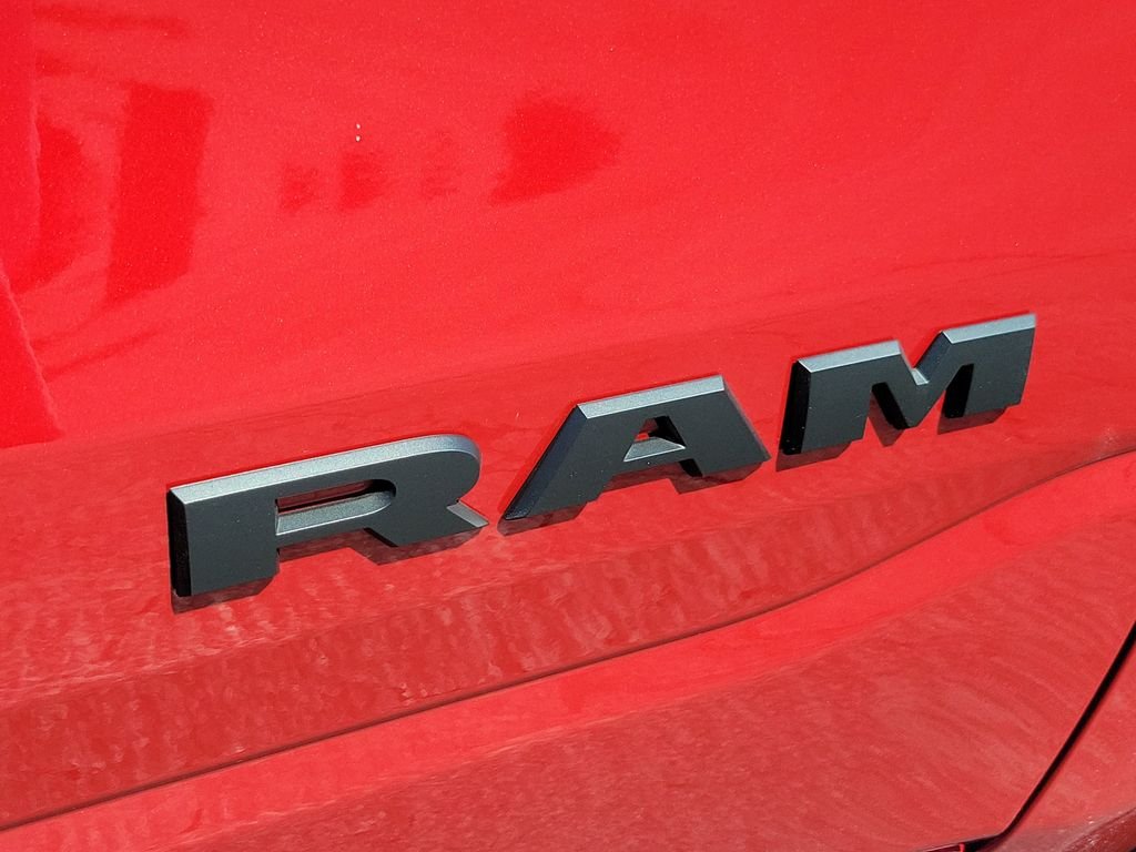 New 2026 Molten Red Pearlcoat RAM Black Express Edition image 8