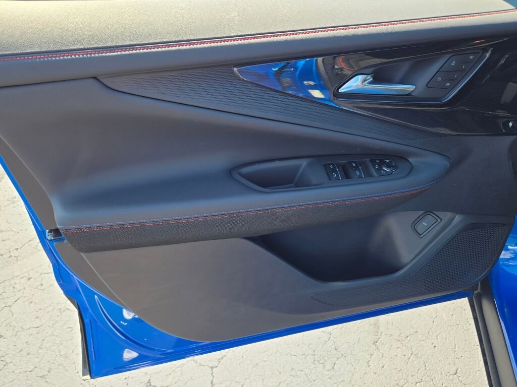 2025 Chevrolet Blazer EV RS - Photo 18