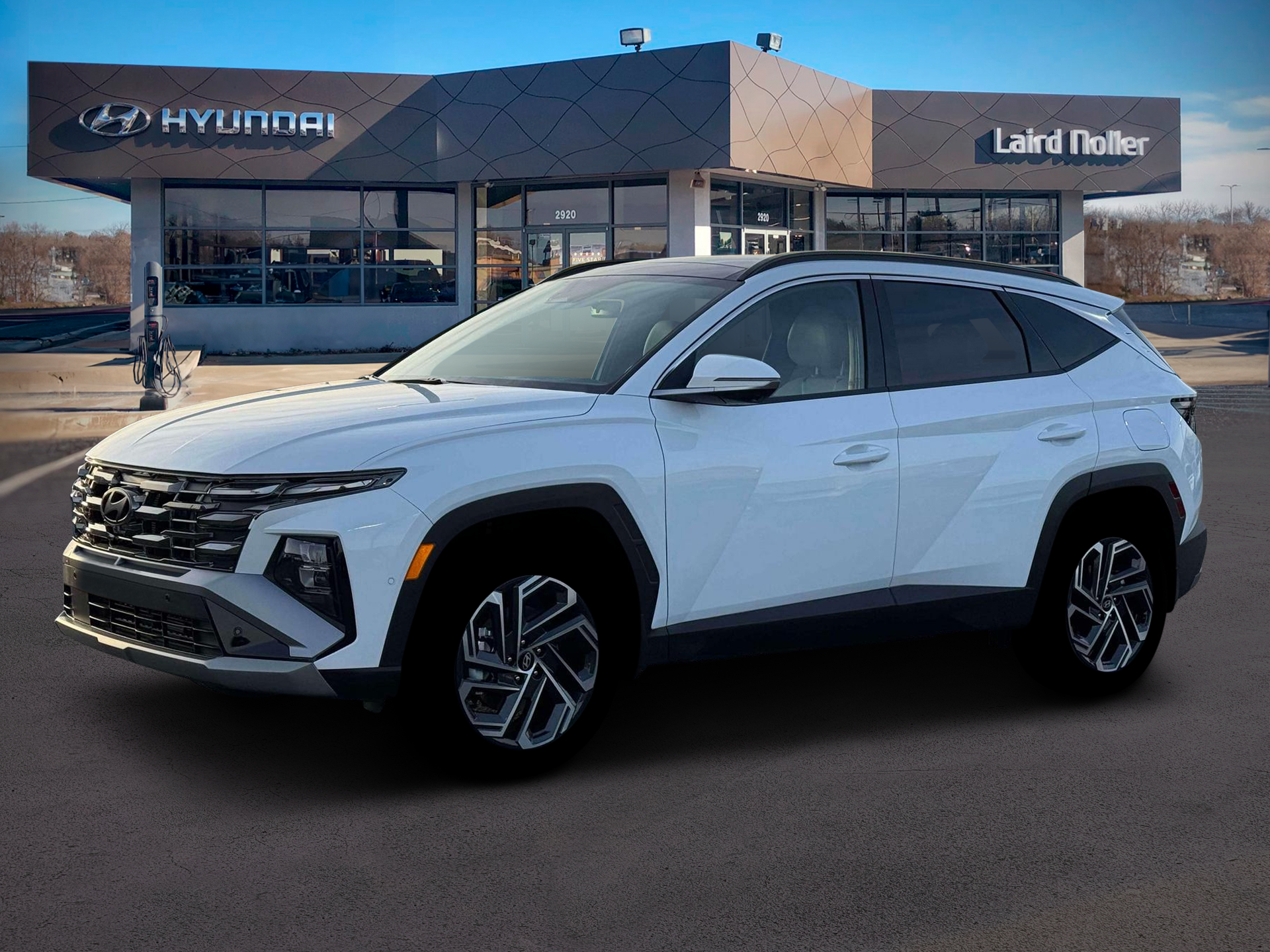 View vehicle photo 2