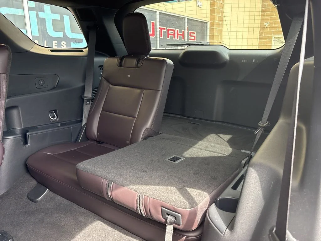 Used 2025 Black Ford Platinum image 16