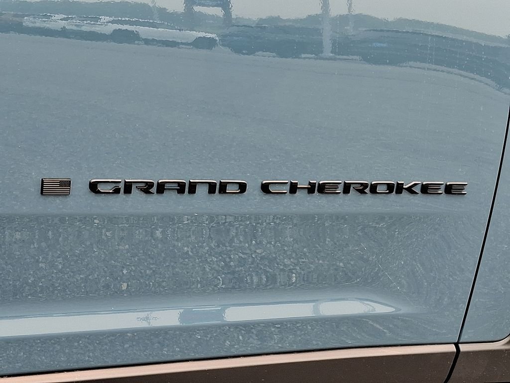 New 2026 Steel Blue Exterior Paint Jeep  image 20