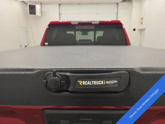 Used 2024 Volcanic Red GMC SLT image 17