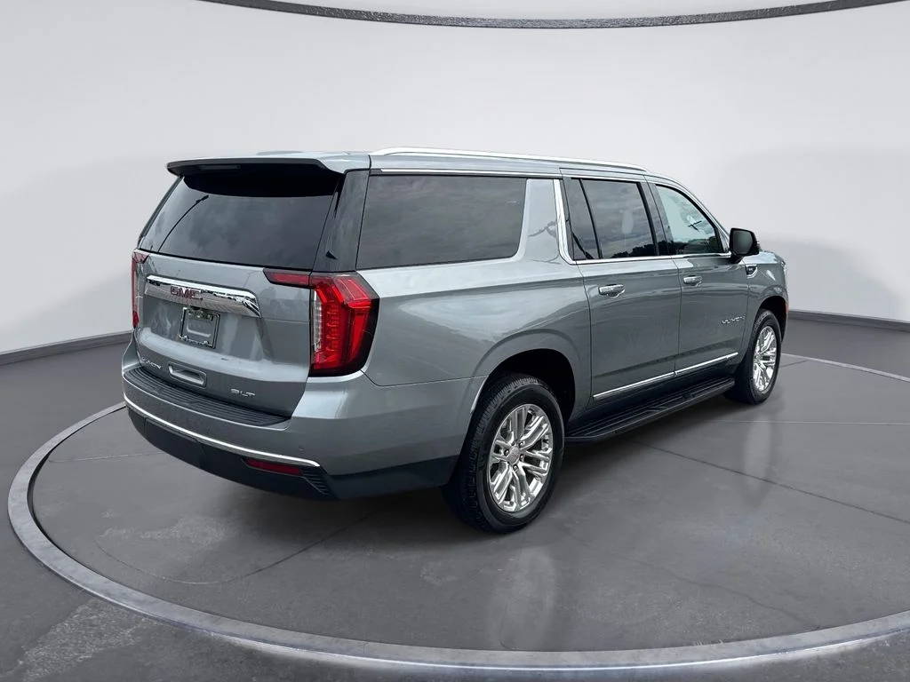 Used 2023 Silver GMC SLT image 7
