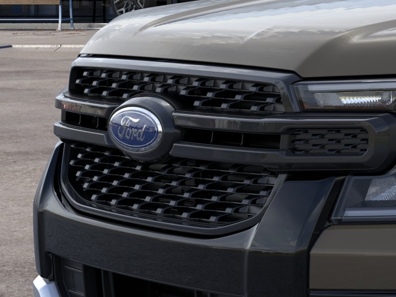 New 2026 Marsh Gray Ford XLT image 17