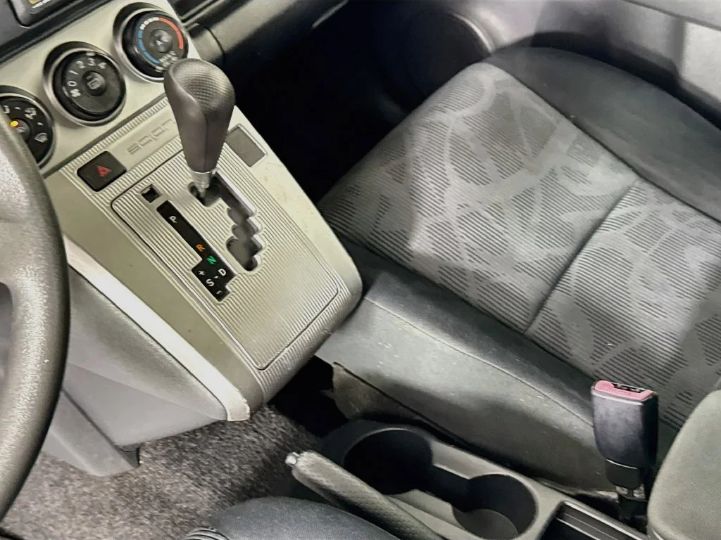 Used 2012 Blue Scion Base image 17