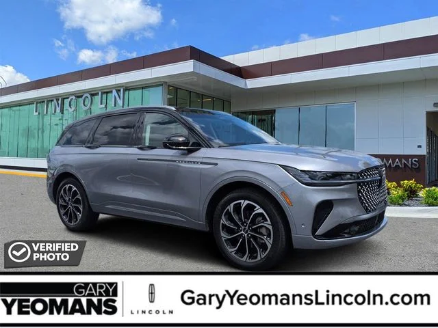 2024 Lincoln Nautilus Reserve AWD's photo
