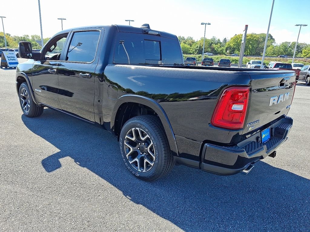 New 2026 Diamond Black Crystal Pearl-Coat Exterior Paint RAM Laramie image 3