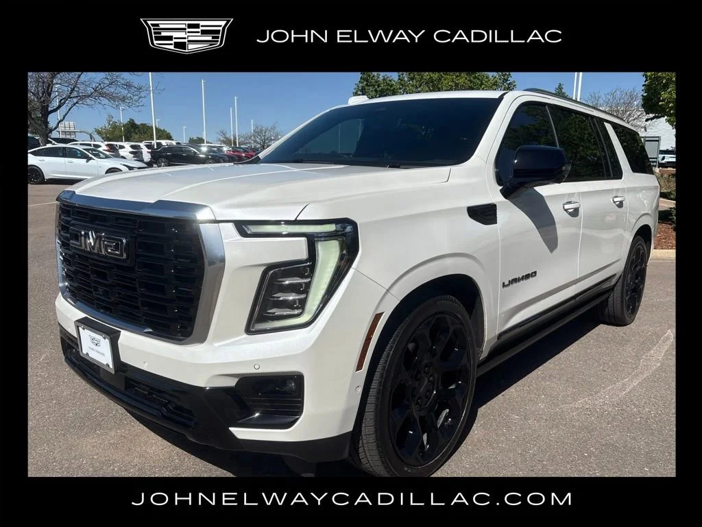 2025 GMC Yukon Denali AWD's photo