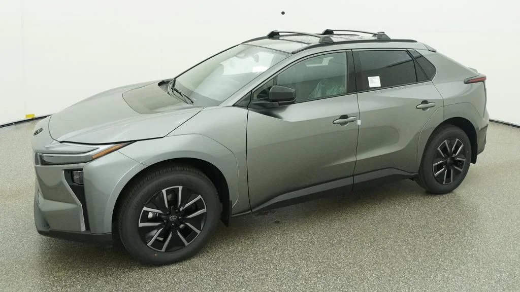 New 2026 Heavy Metal Toyota XLE image 27