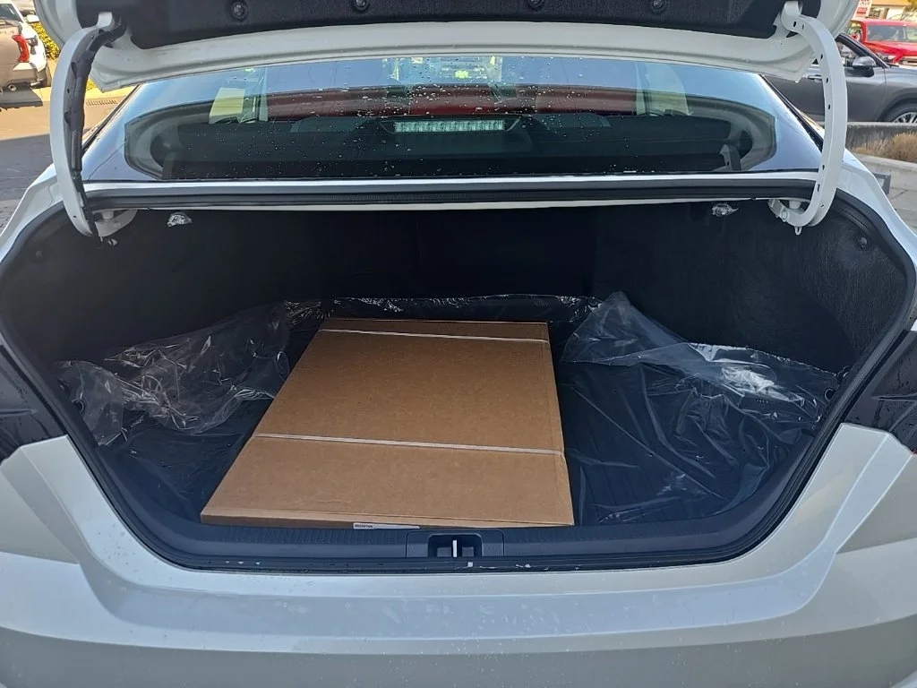New 2026 Wind Chill Pearl with Midnight Black Metallic roof Toyota XSE image 28