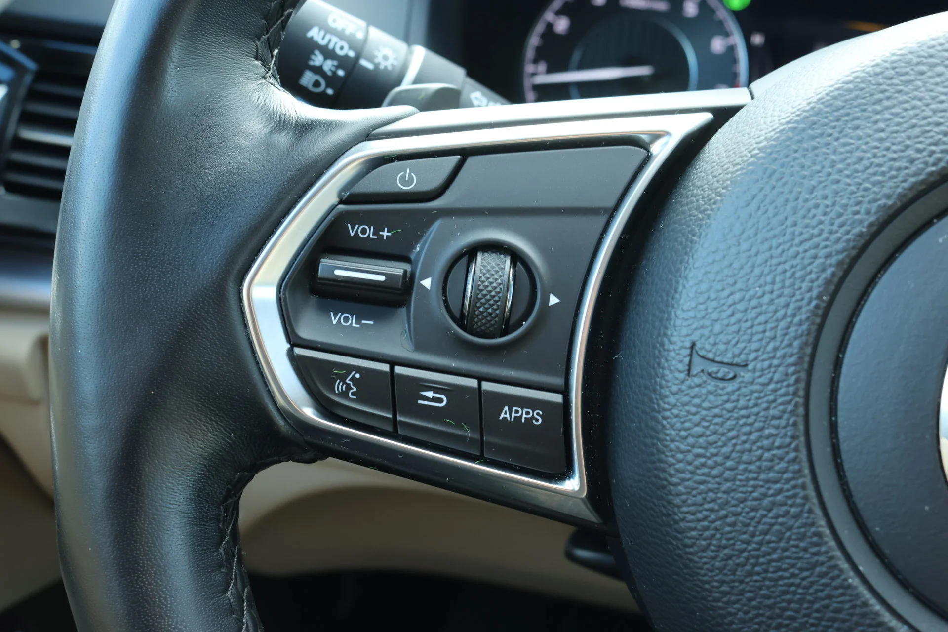 2024 Acura RDX Base - Photo 31