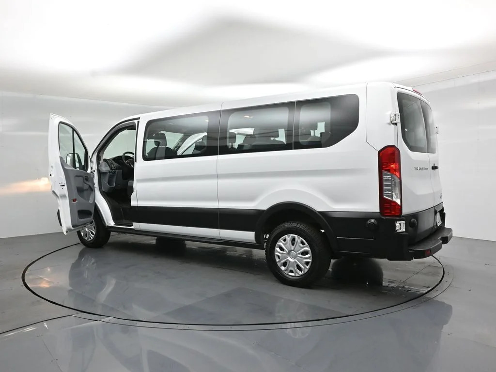 Used 2019 White Ford XLT image 35