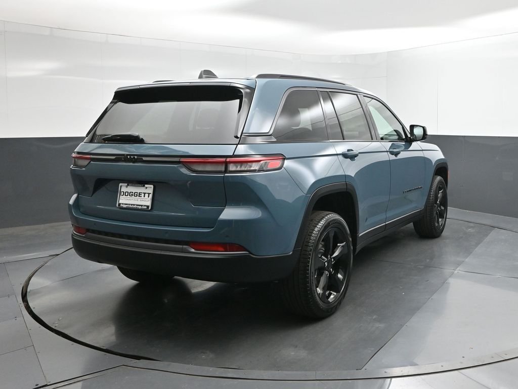 New 2026 Steel Blue Exterior Paint Jeep Limited image 8