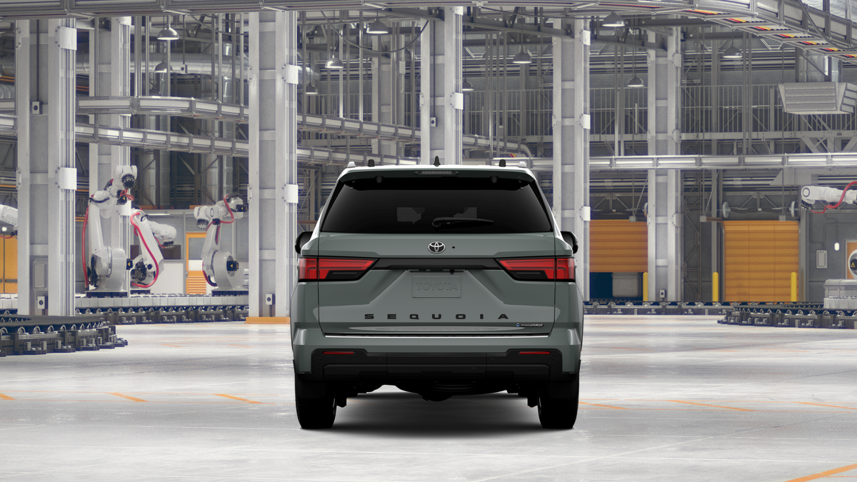 New 2026 Lunar Rock Toyota Platinum image 8