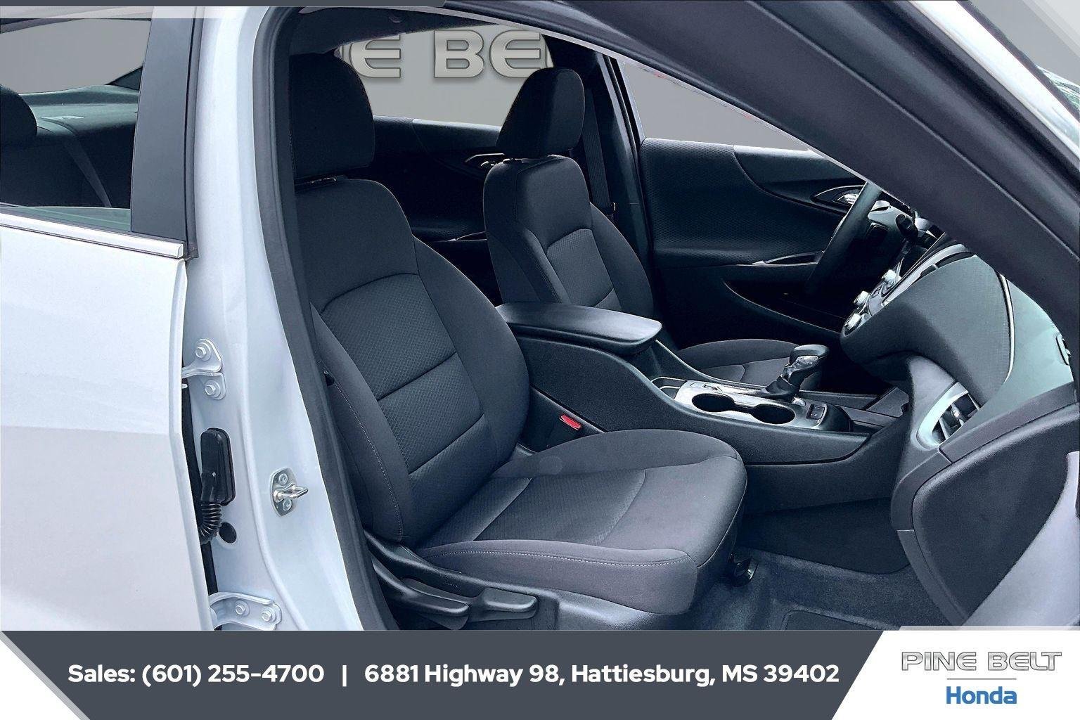 Used 2024 Summit White Chevrolet LS image 6