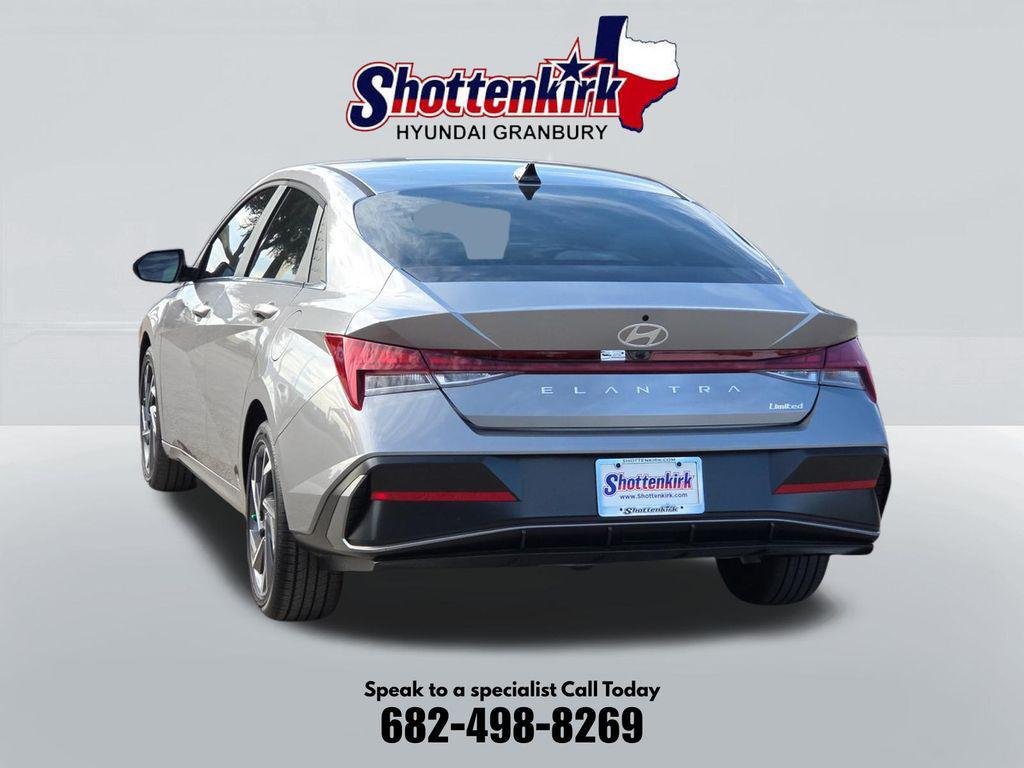 New 2025 Silver Hyundai Limited image 8