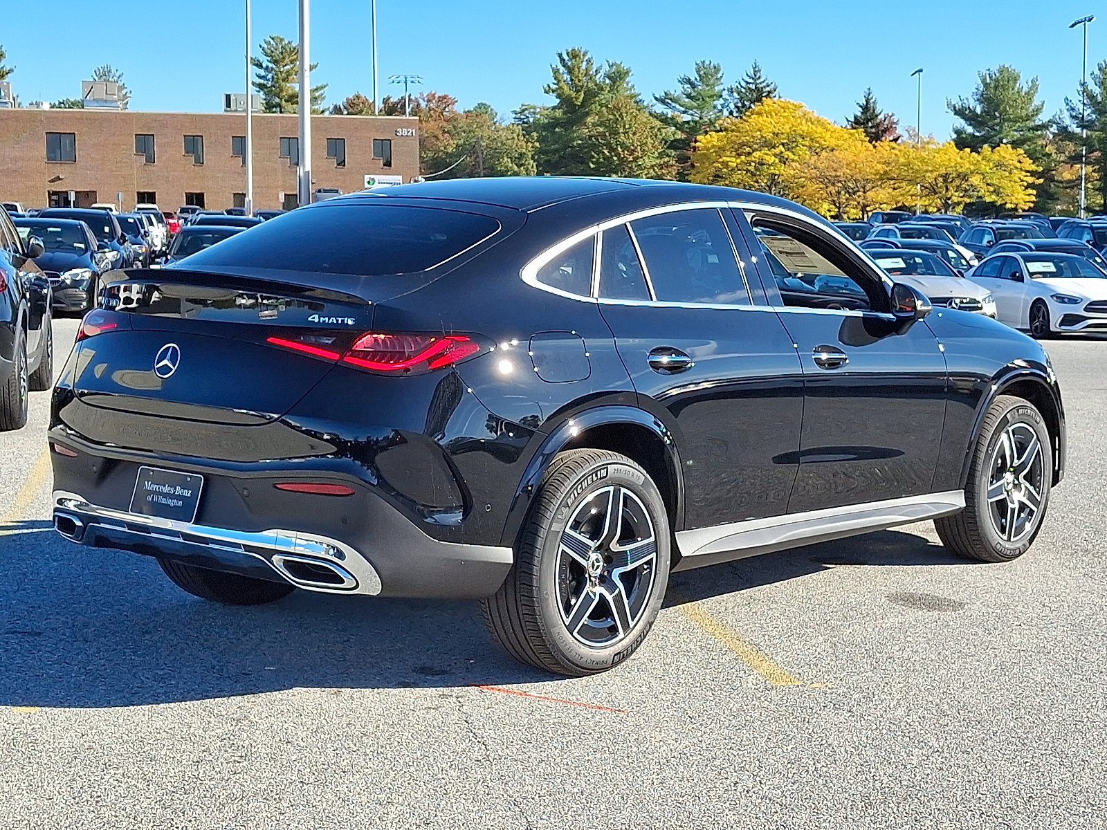 New 2026 Black - 040 Mercedes-Benz 4MATIC® Coupe image 6