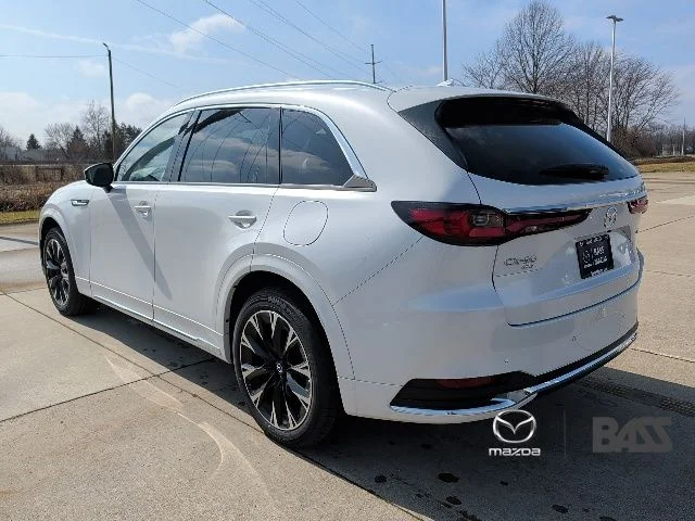 New 2026 Rhodium White Premium Mazda 3.3 Turbo S Premium Plus AWD image 4