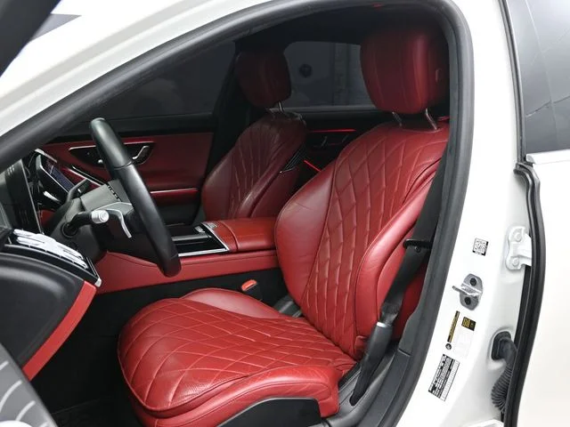 Used 2022 White Mercedes-Benz S 580 image 13