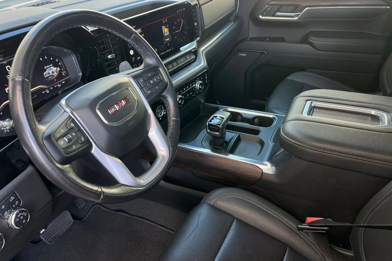Used 2022 Summit White GMC SLT image 60