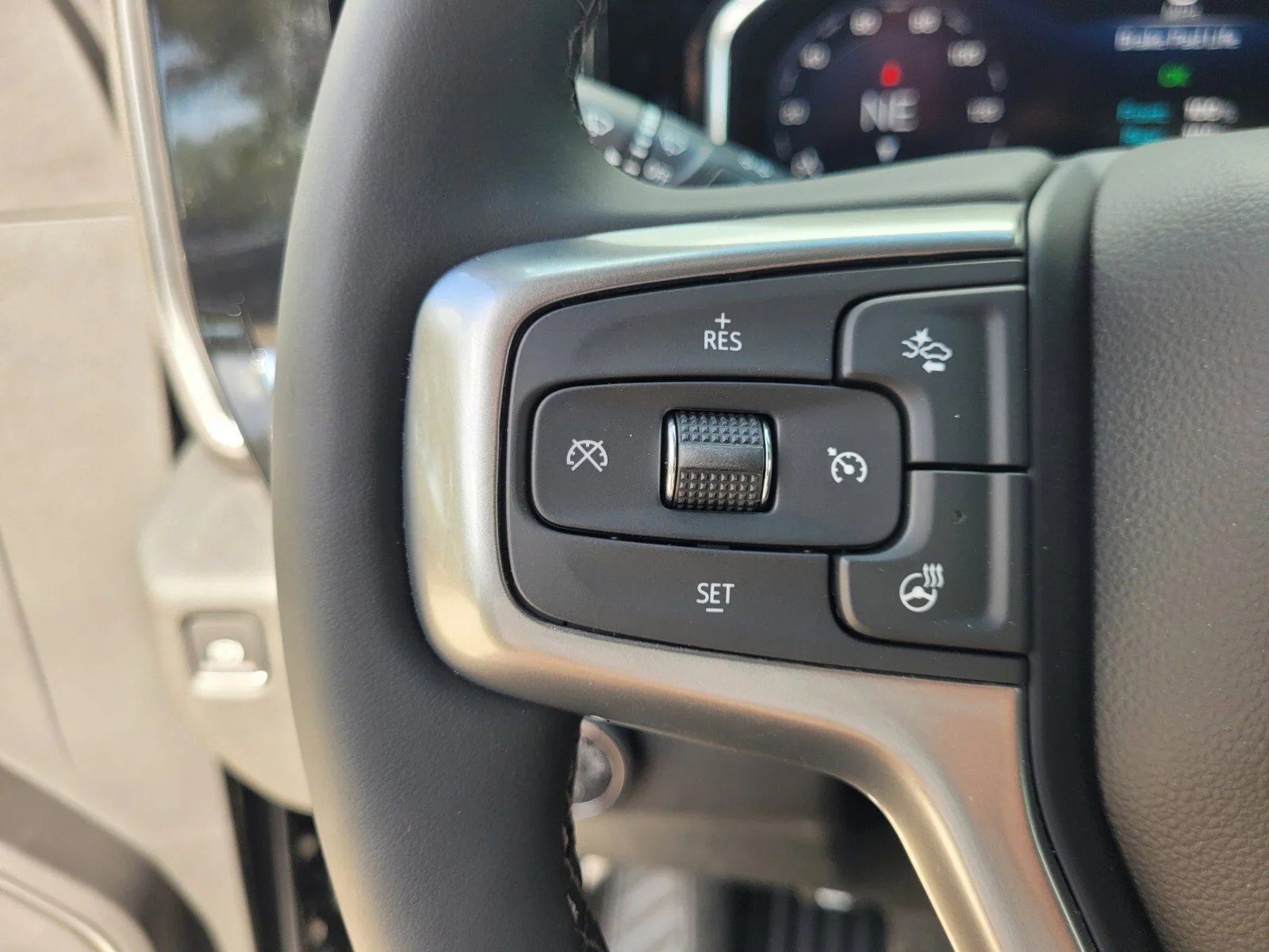 2026 Chevrolet Silverado 2500 HD LTZ - Photo 35