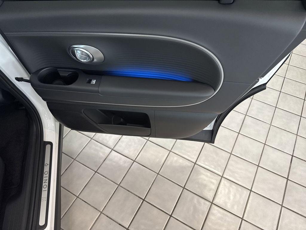 2026 Hyundai IONIQ 9 SEL - Photo 16