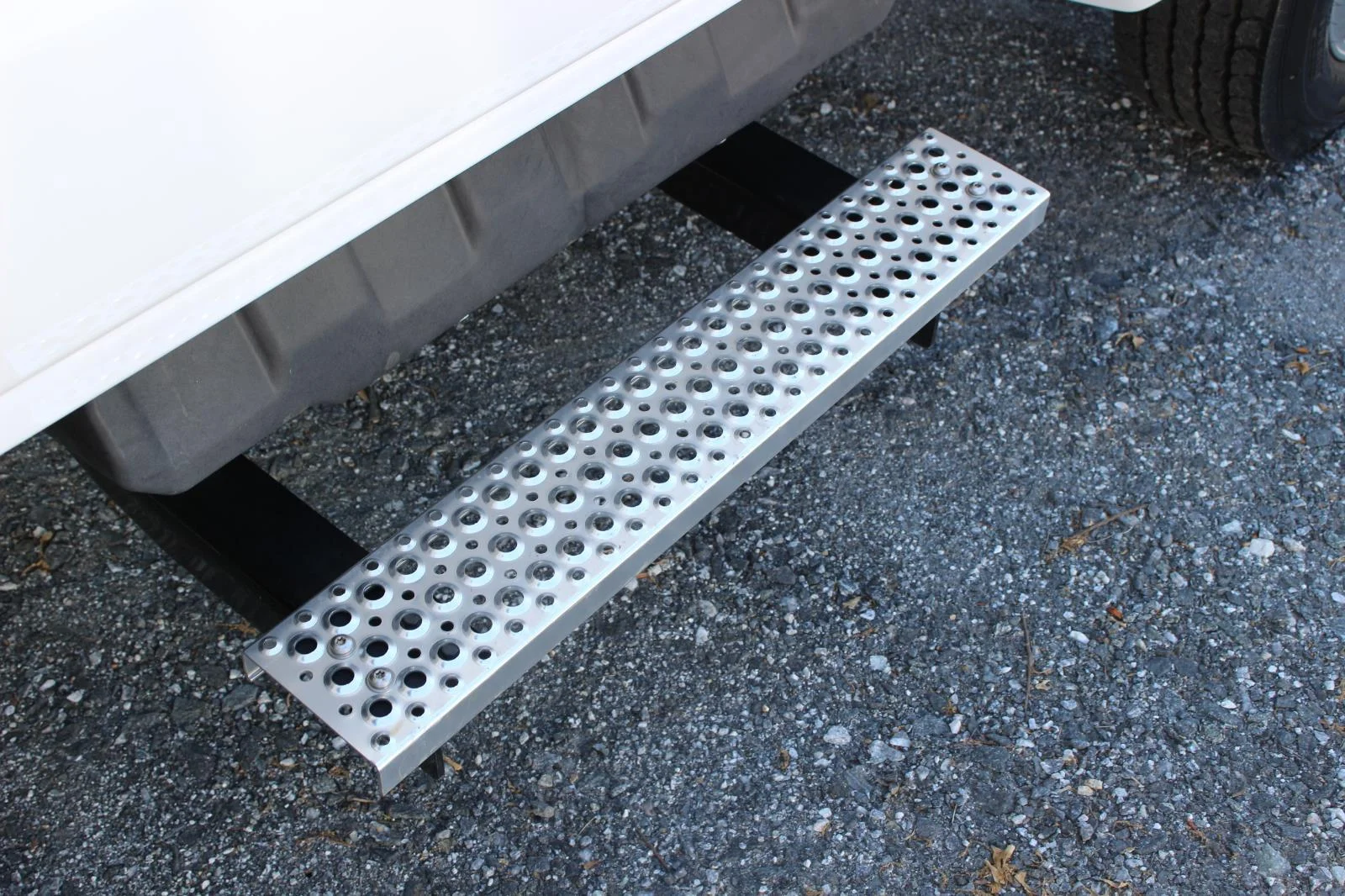 Used 2024 Summit White Chevrolet Work Truck image 11