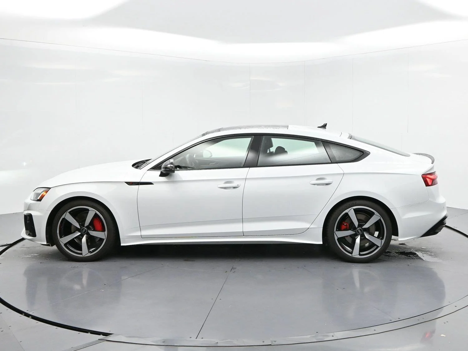 Used 2023 Glacier White Metallic Audi S line Premium Plus image 4