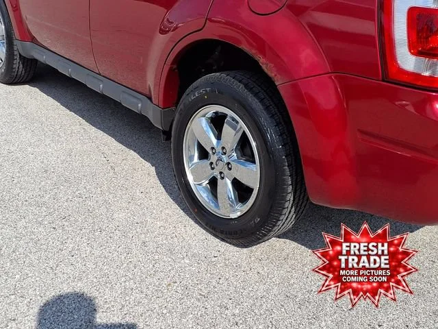 Used 2012  Ford Limited image 23