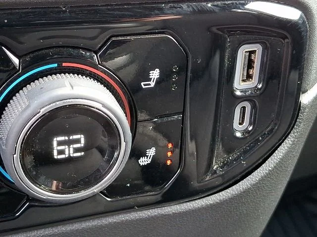 Used 2024 Gray Chevrolet LT image 24