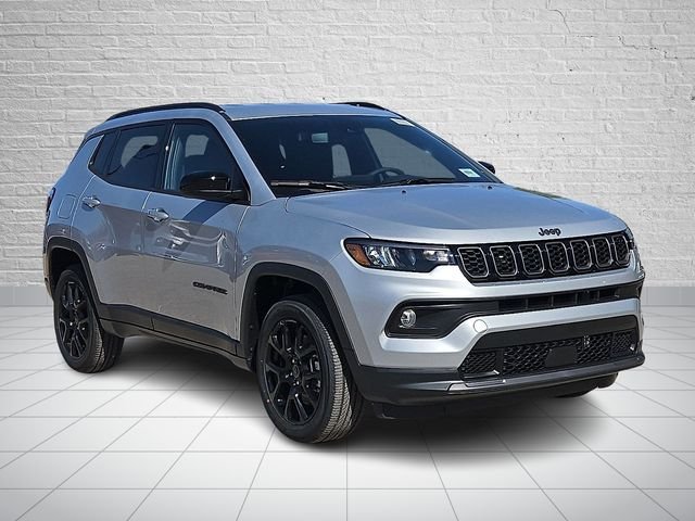 New 2026 Silver Zynith Metallic Clear-Coat Exterior Paint Jeep Latitude image 6