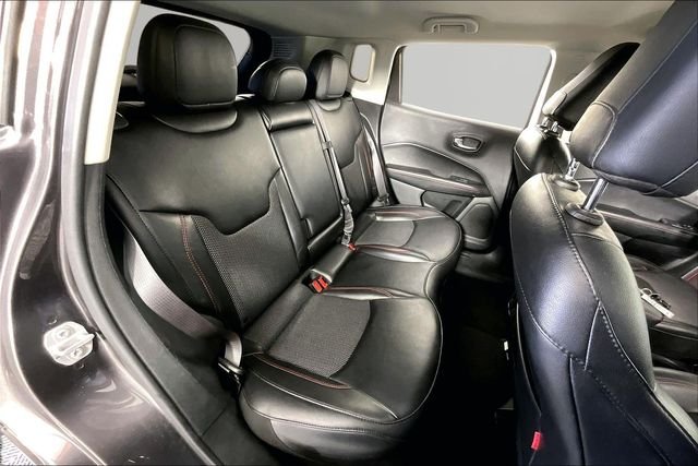 Used 2020 Gray Jeep Trailhawk image 24