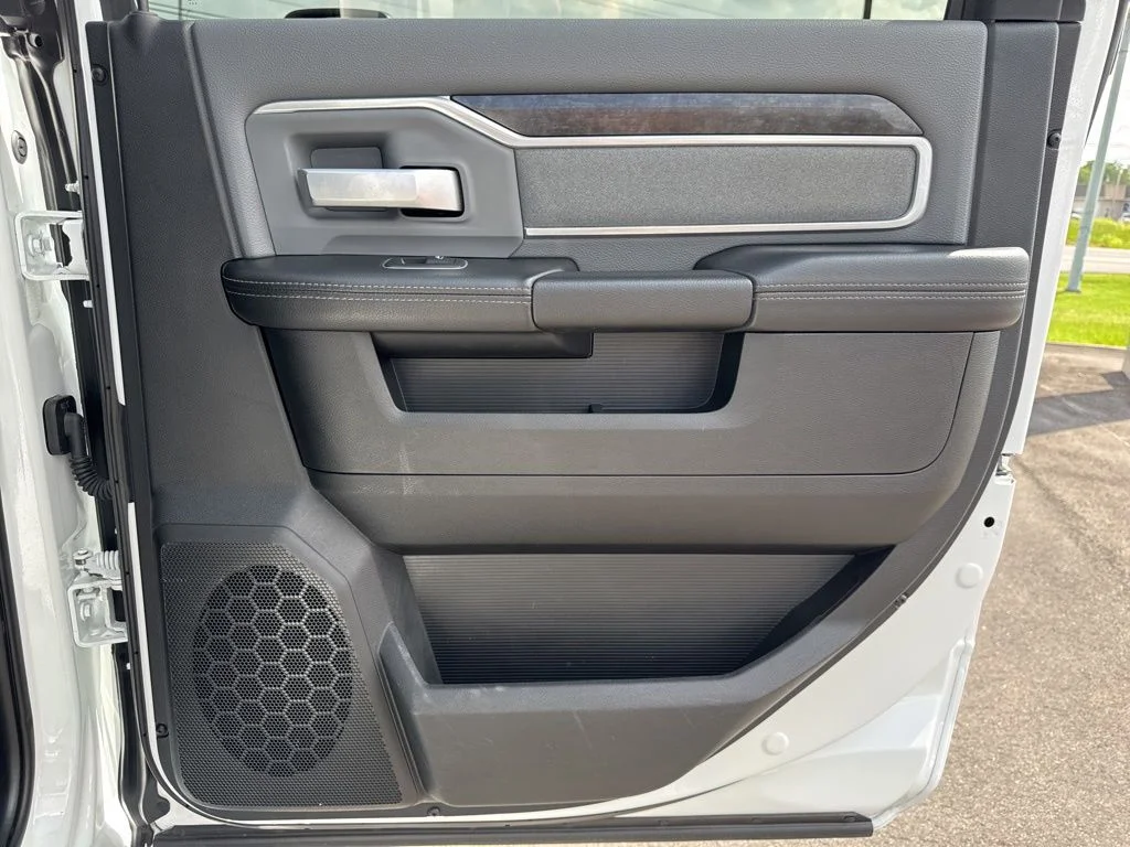 2023 RAM Ram 2500 Pickup Big Horn - Photo 16