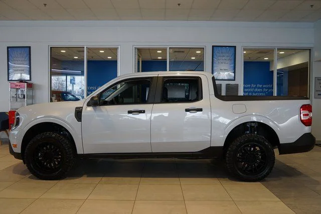 New 2026 Space White Metallic Ford Lifted image 4