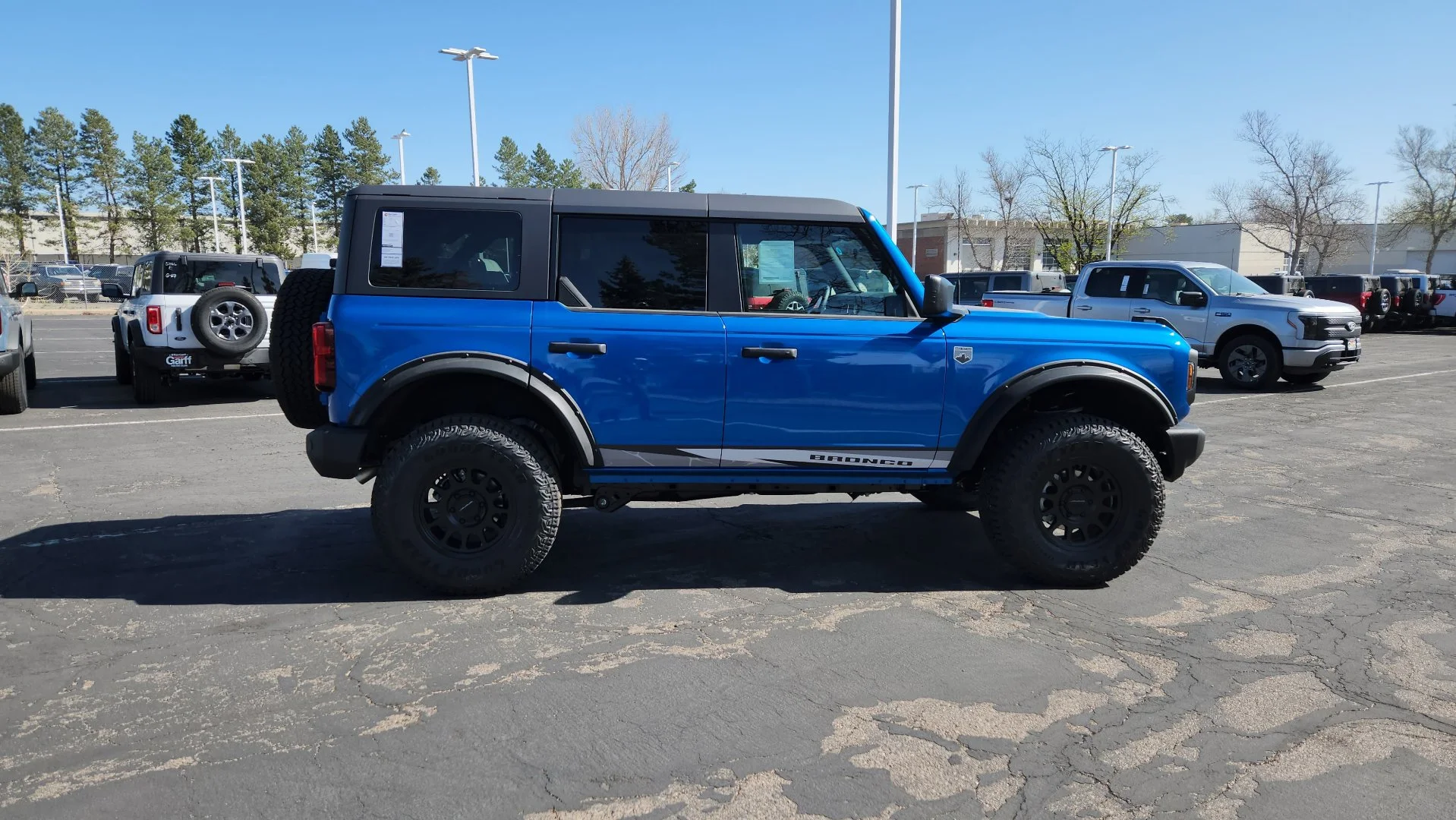 2025 Ford Bronco 4-Door Big Bend - Photo 17