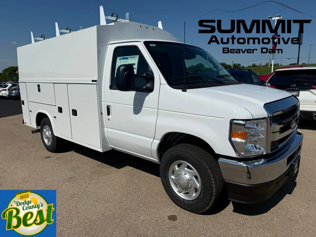2026 Ford E-Series SRW E-350 Super Duty 138 in WB's photo