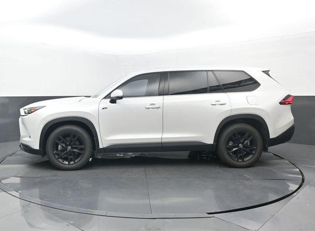 Used 2024 Wind Chill Pearl Toyota Limited image 7