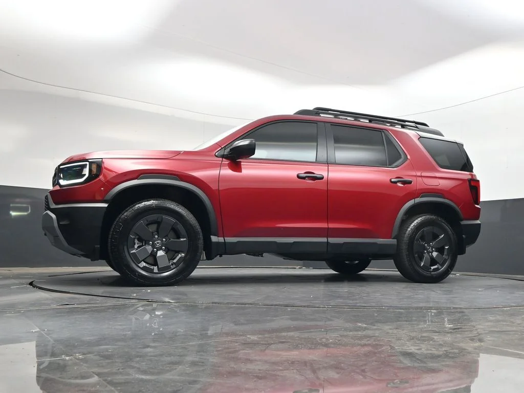 New 2026 Radiant Red Metallic II Honda RTL image 38