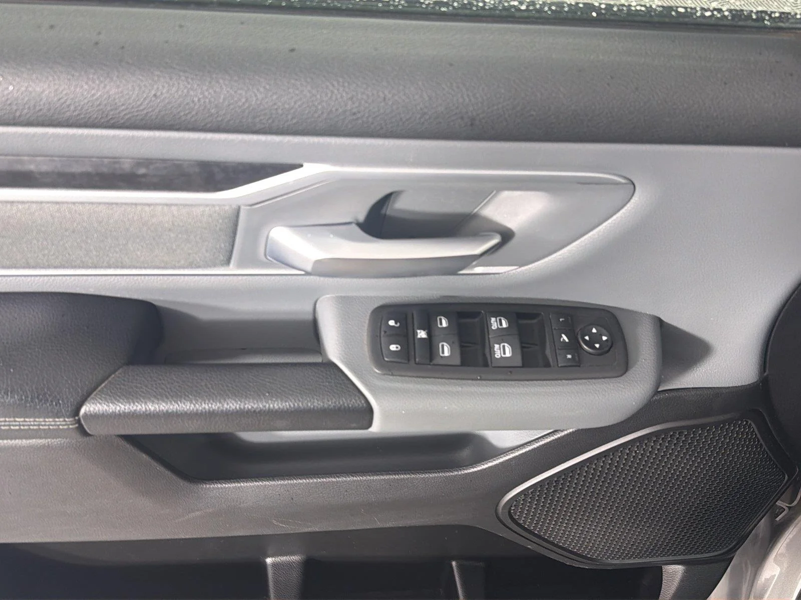 Used 2022  RAM Big Horn image 18