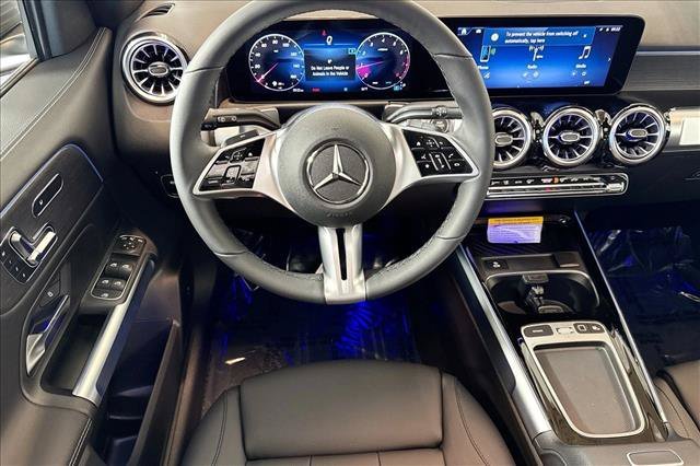 New 2026 Mountain Grey Metallic Mercedes-Benz GLB 250 image 51