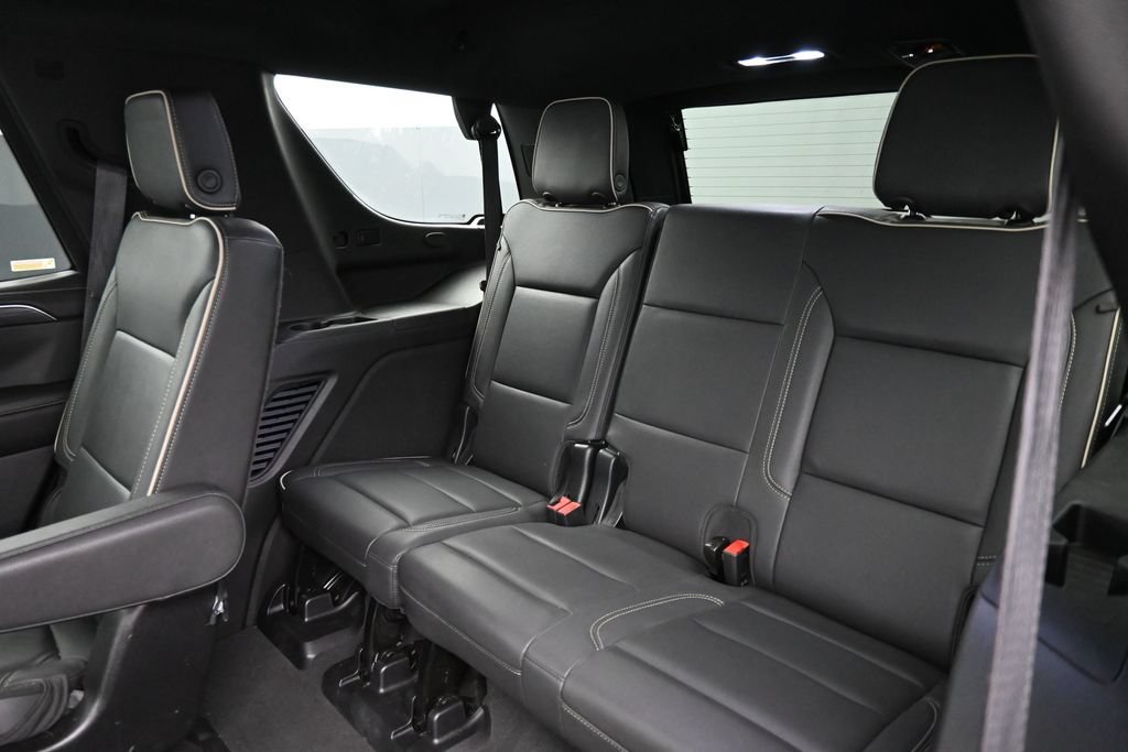 Used 2024 Black GMC SLT image 15