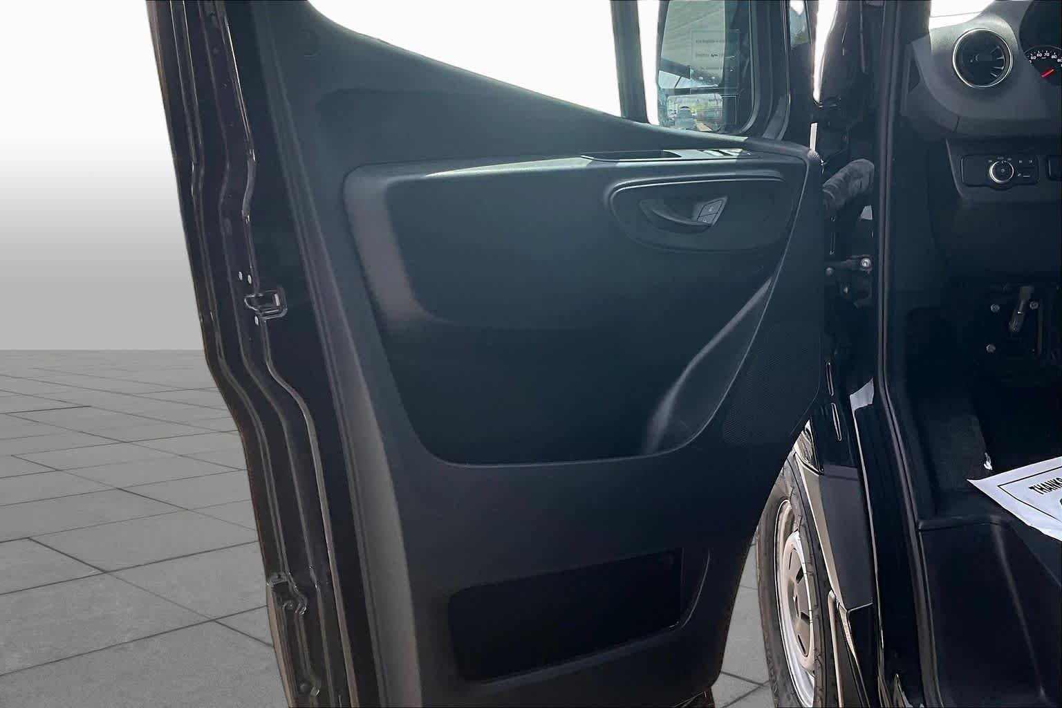Used 2023 Obsidian Black Metallic Mercedes-Benz  image 21